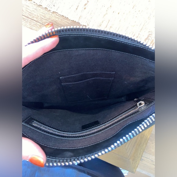 Authentic Gucci GG Black messenger bag - Picture 9 of 9